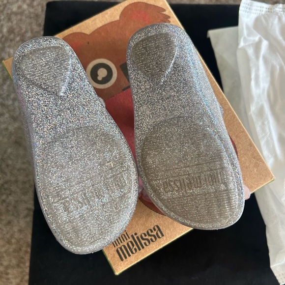 Mini Melissa • Glittery Silver Shoes with Pink Butterflies • 7 - Picture 6 of 10